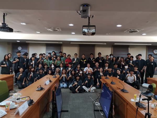 ภาควิชาวิศวกรรมคอมพิวเตอร์ ได้กำหนดจัดโครงการศึกษาดูงานบริษัท โทรคมนาคมแห่งชาติ จำกัด (มหาชน) และ สำนักงานคณะกรรมการการรักษาความมั่นคงปลอดภัยไซเบอร์แห่งชาติ
